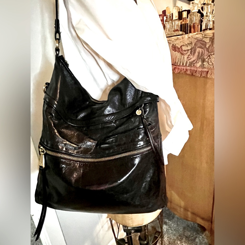 Authentic Hobo international Genuine Leather Shoulder Bag Purse